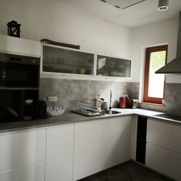 Rufus ház emelet konyha